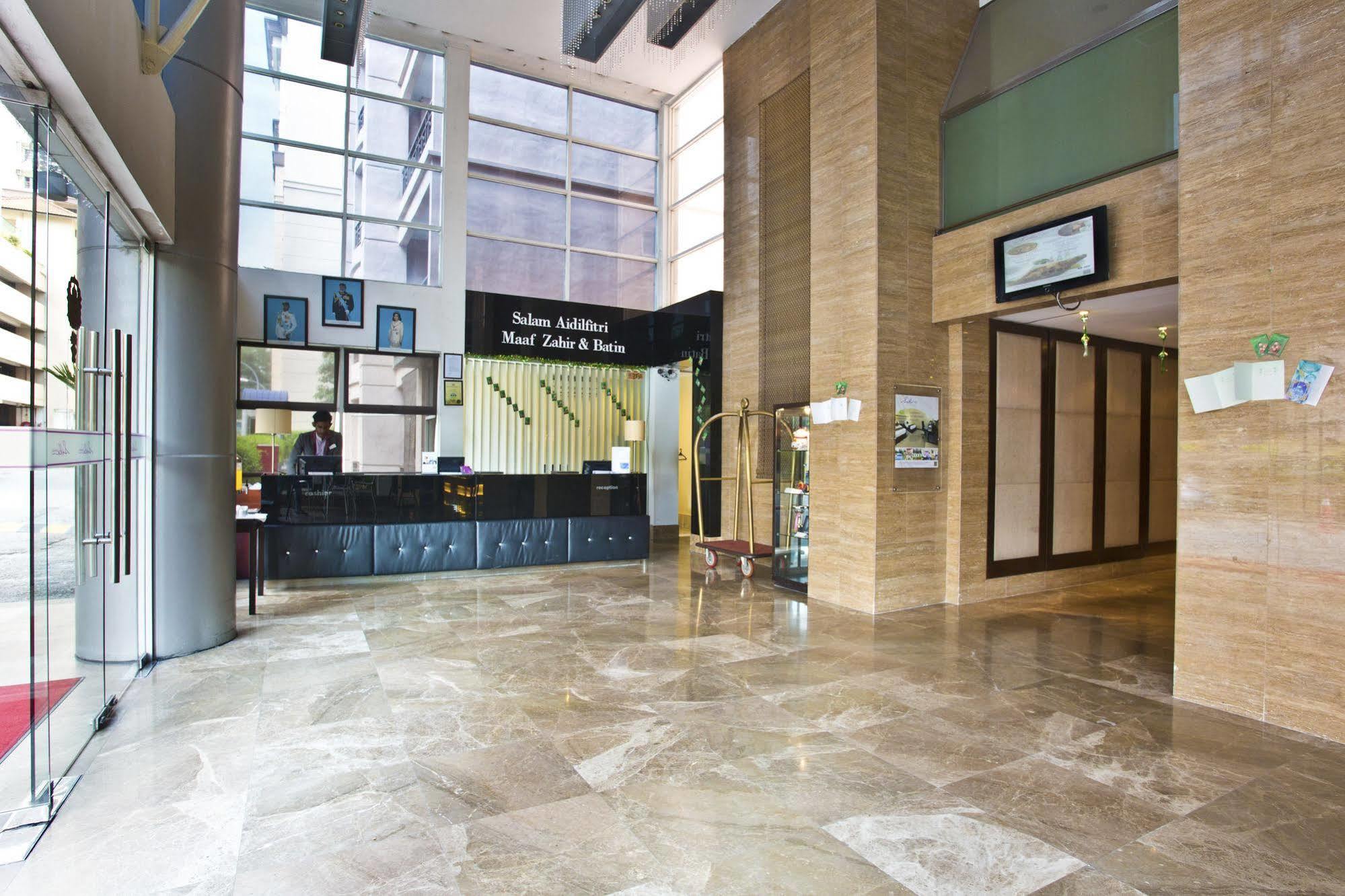 Silka Johor Bahru Hotel Eksteriør billede