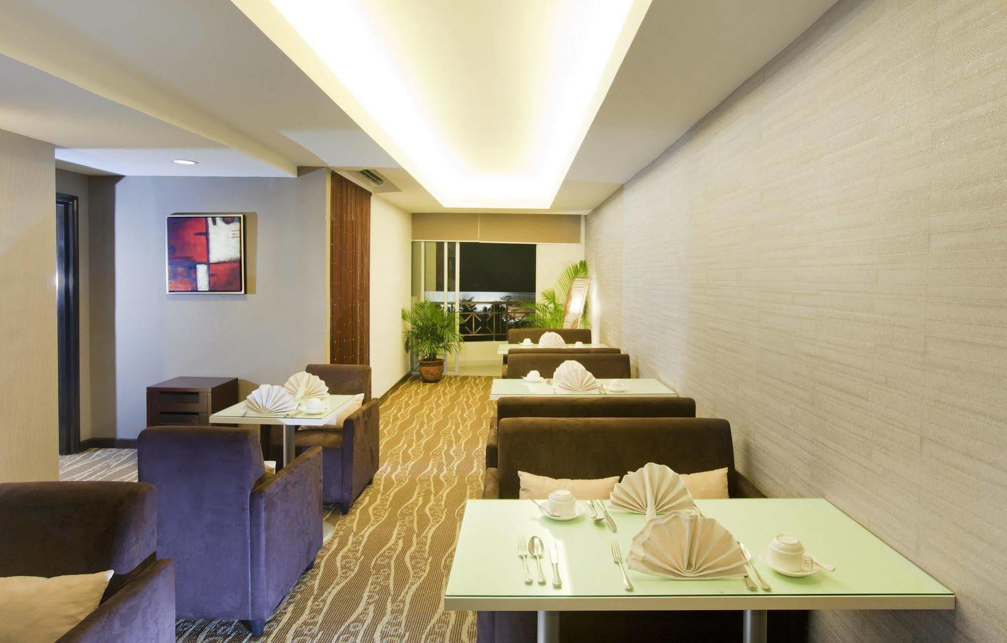 Silka Johor Bahru Hotel Eksteriør billede